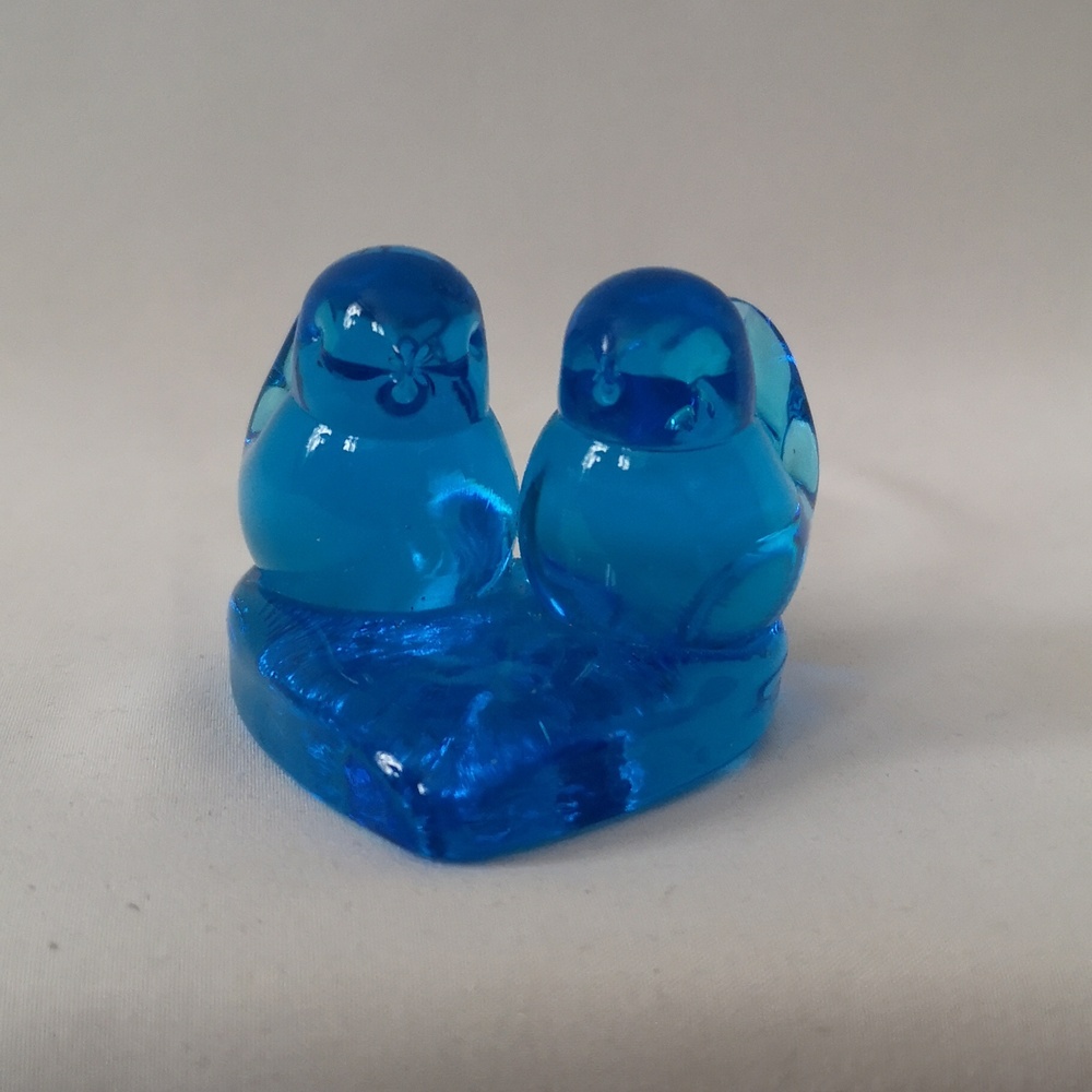 Vintage Blue Birds of Happiness Glass Figure Two Birds w Heart, Signed Leo Ward